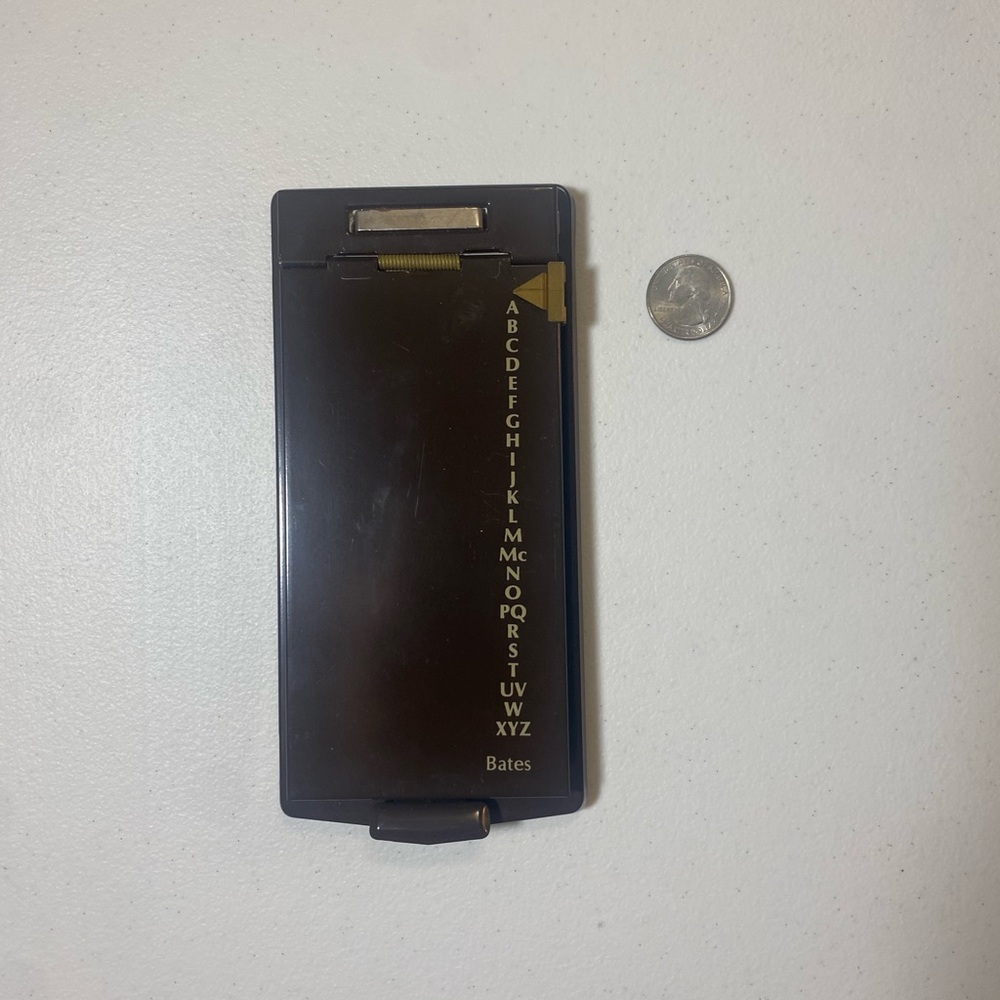 Bates Dark Brown List Finder Model A